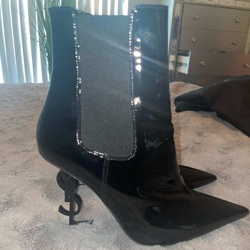 Ysl bootie